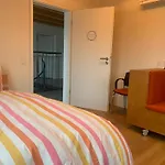 A Cozy In A Modern House Accommodatie bij particulieren *