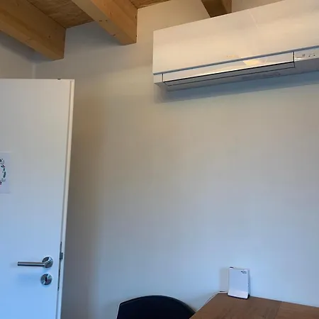 A Cozy In A Modern House Kwatera prywatna Poczdam