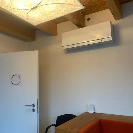 Kwatera prywatna A Cozy In A Modern House