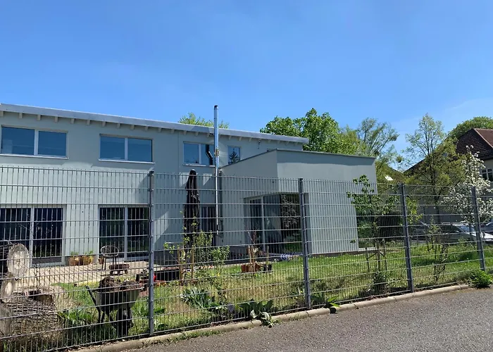 A Cozy In A Modern House Privatunterkunft Potsdam